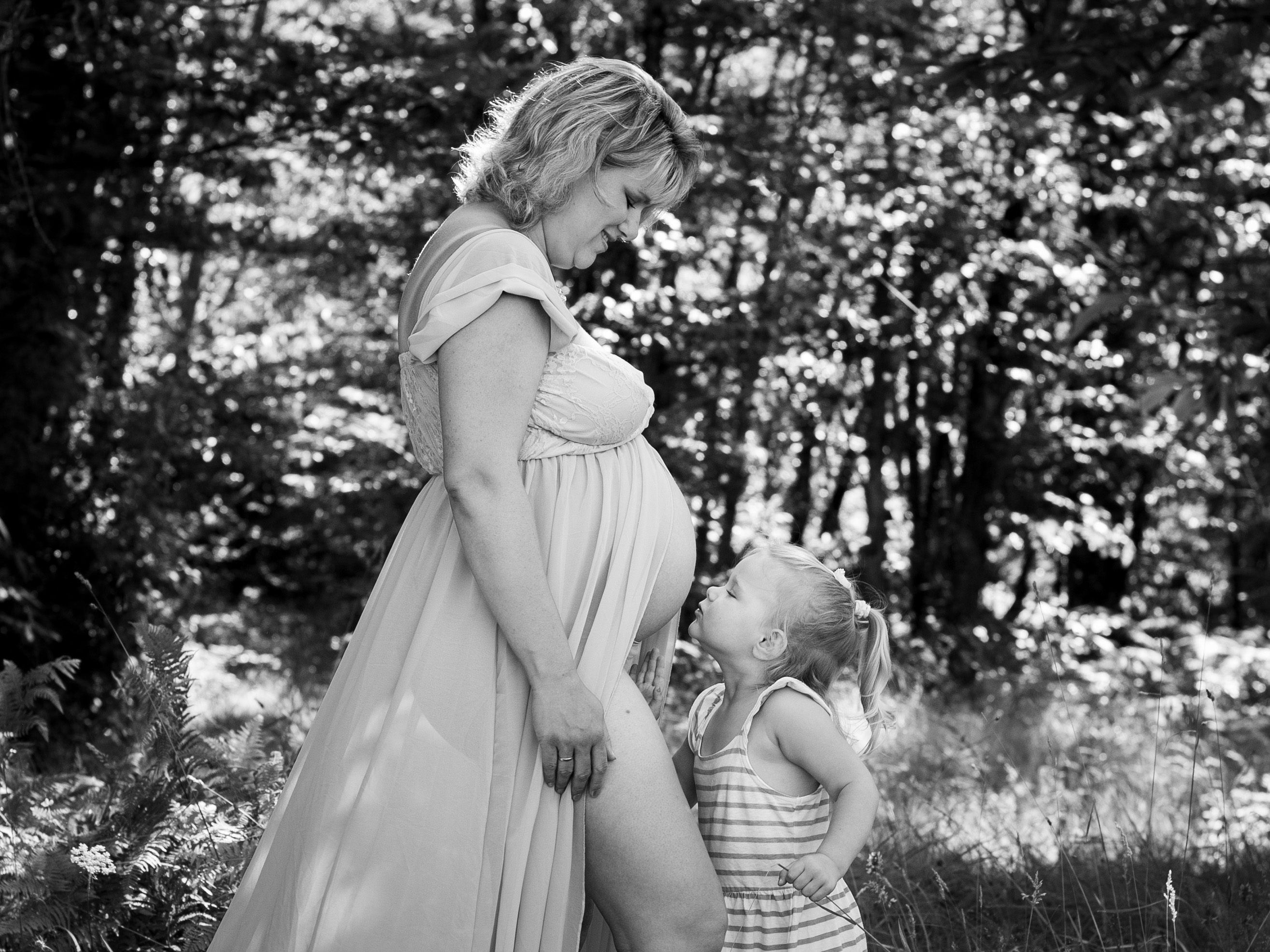 séance photo grossesse Villeréal dans le Lot-et Garonne proche de Villeneuve Sur Lot