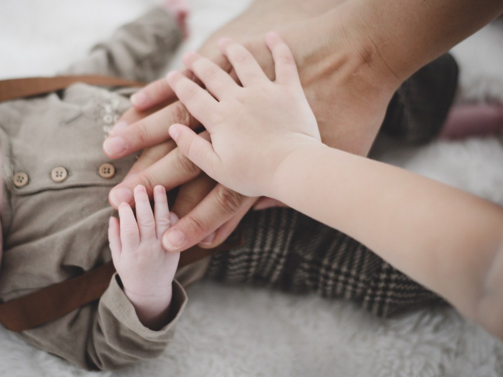 séance photo naissance Villeréal dans le Lot-et Garonne proche de Villeneuve Sur Lot
